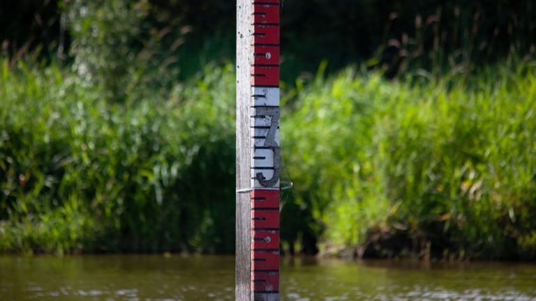 echelle niveau niveau d&#039;eau